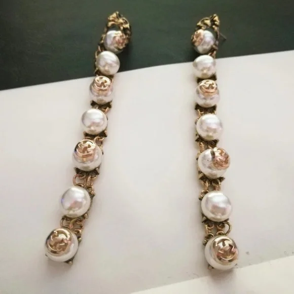 Pearl Gold Baroque Style Lionhead Dangle Earrings - Picture 2 of 4